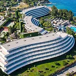 Θέρετρο The Grand Blue Sky International 4*