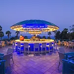 The Grand Blue Sky International 4*