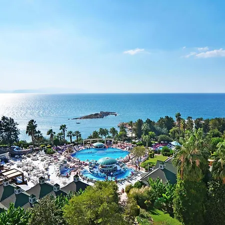 The Grand Blue Sky International Kuşadası