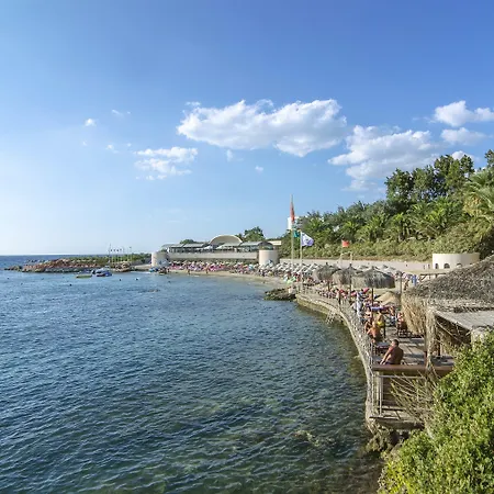 The Grand Blue Sky International Ośrodek wypoczynkowy Kusadası
