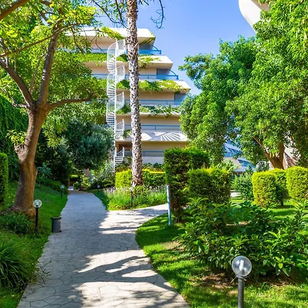 The Grand Blue Sky International Resort Kuşadası