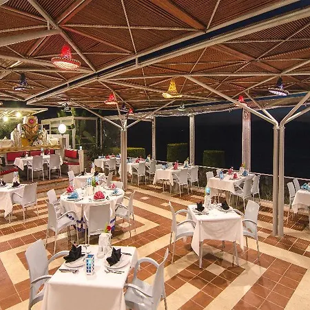 The Grand Blue Sky International 4* Kuşadası