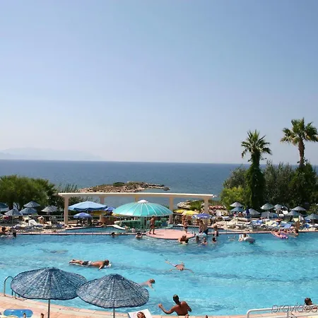 The Grand Blue Sky International Kuşadası