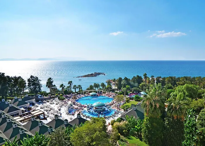The Grand Blue Sky International Кушадасы
