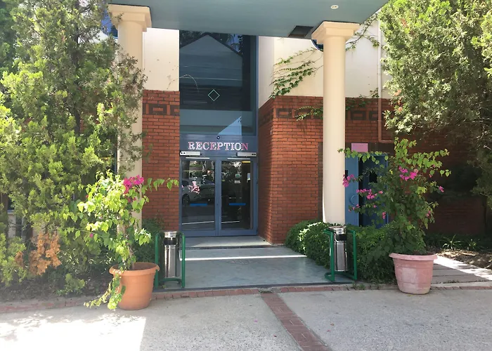 Курортный комплекс The Grand Blue Sky International 4*