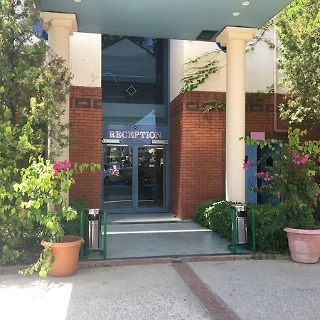 Курортный комплекс The Grand Blue Sky International 4*