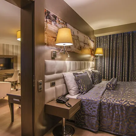 Курортный комплекс The Grand Blue Sky International Кушадасы