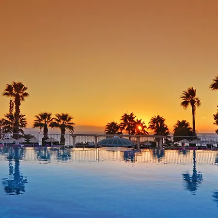 The Grand Blue Sky International Курортный комплекс Кушадасы