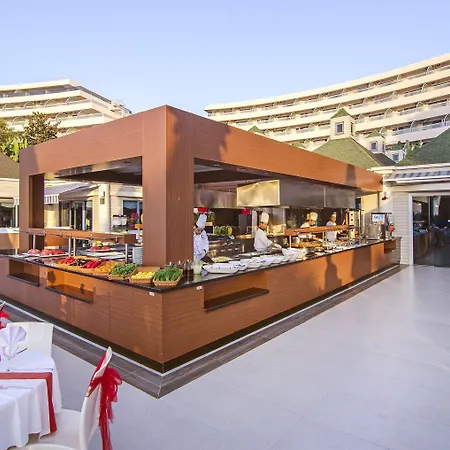 Resort The Grand Blue Sky International