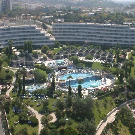 Complex The Grand Blue Sky International Kusadası