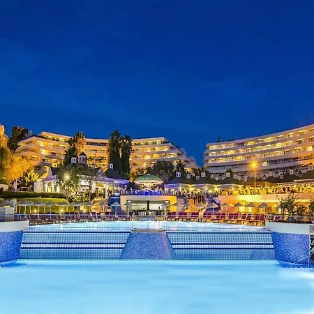 Complex The Grand Blue Sky International