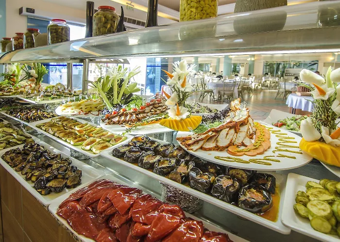 Курортный комплекс The Grand Blue Sky International 4*