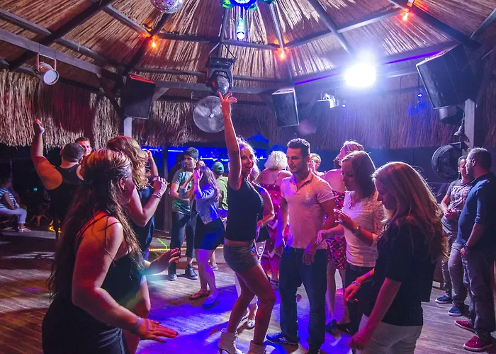 The Grand Blue Sky International Курортный комплекс Кушадасы