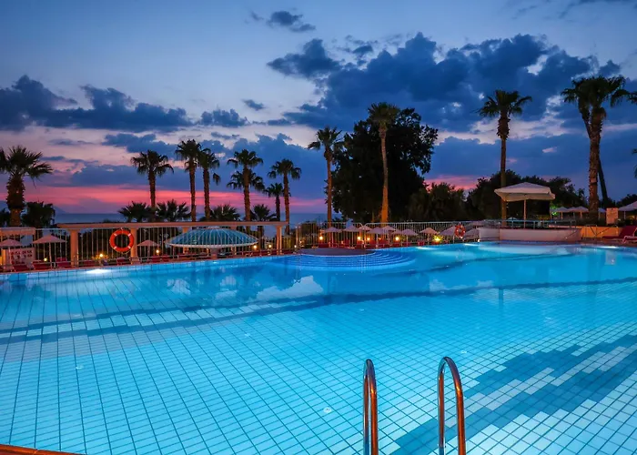 The Grand Blue Sky International Rezort 4*