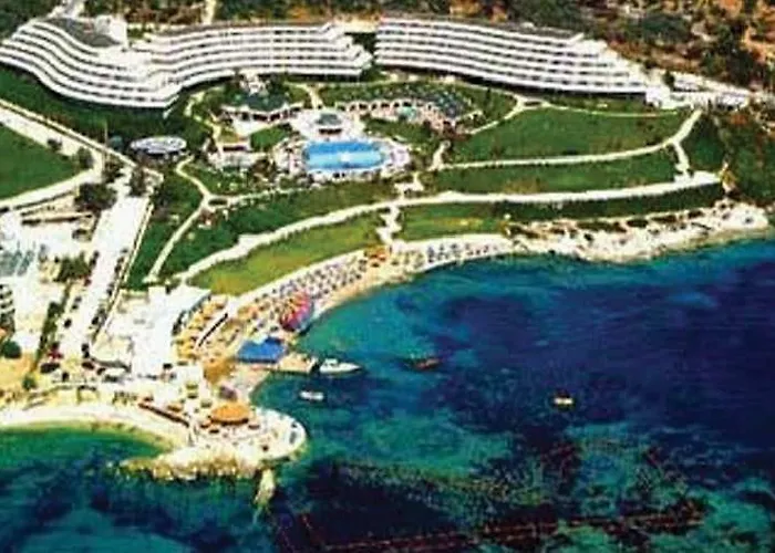 The Grand Blue Sky International 4* Кушадасы