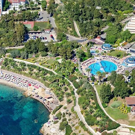 The Grand Blue Sky International 4* Kusadası